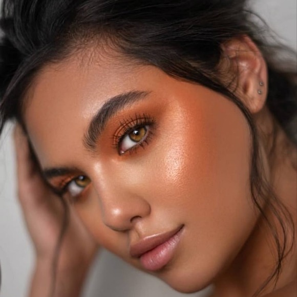 MAC Flame Boyant Eyeshadow Palette Art Library (From Bold To Neutral) - Picture 8 of 16